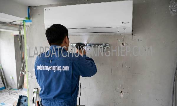 lắp đặt máy lạnh phường Tân Khánh TPHCM